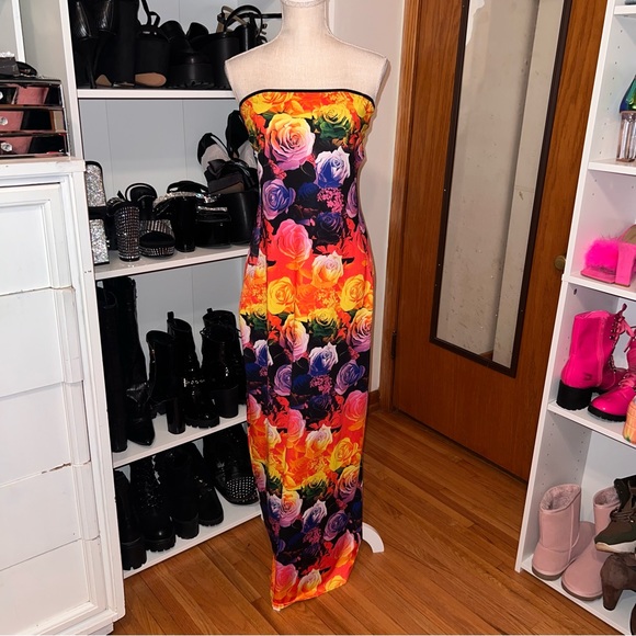 🚨50%off 📦Cassidy Floral Maxi Dress - Multicolor - 1X - Picture 3 of 8